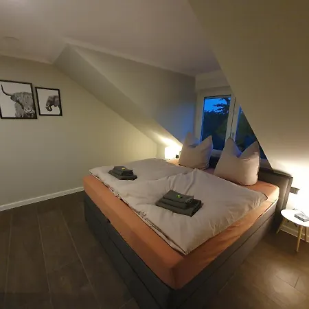 Neumuehler Hof - Moderne Ferienwohnung 