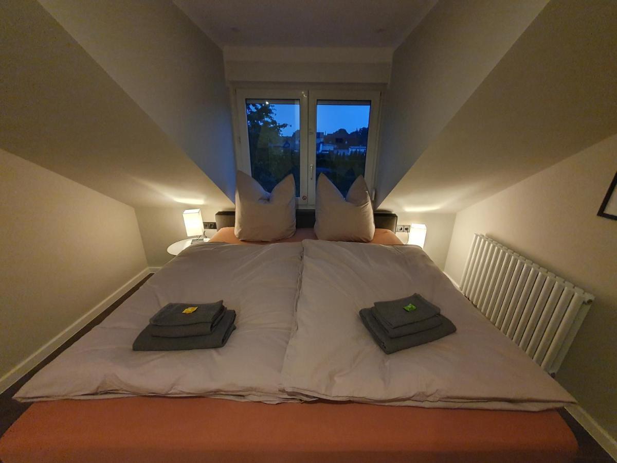 Apartment Neumuhler Hof: Modern 